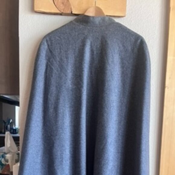 Vintage WW2 Nurses Blue Gray Wool Cape / Standard-ized Apparel Co Military 1940s - Picture 5 of 7